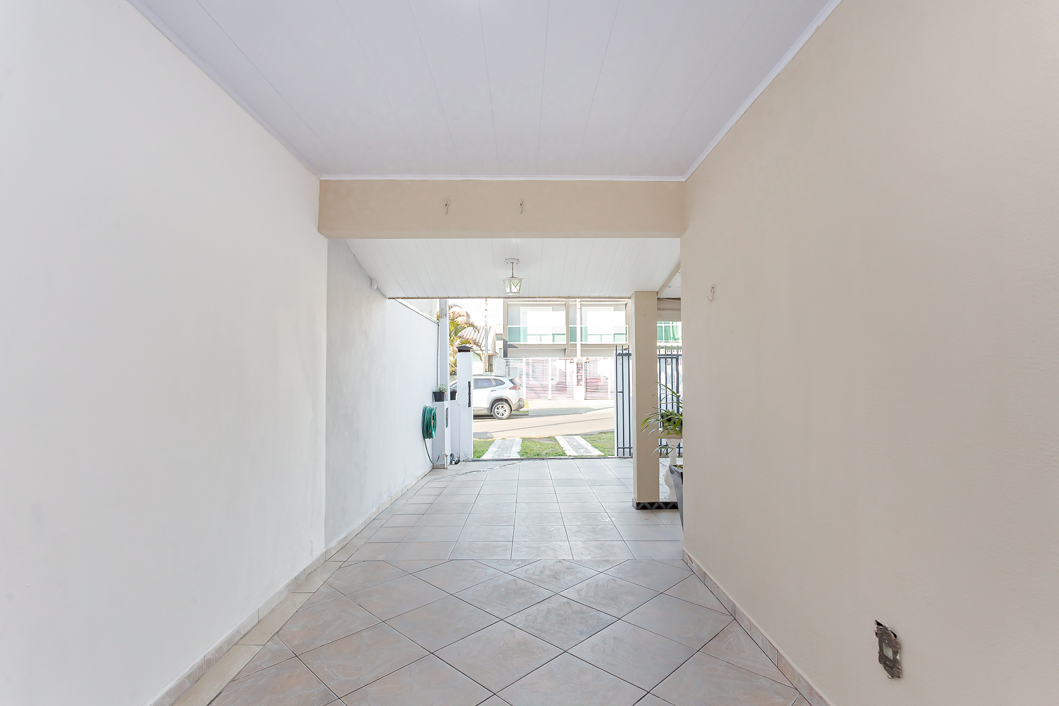 Casa Sítio Cercado - Garagem Vista da Rua 1